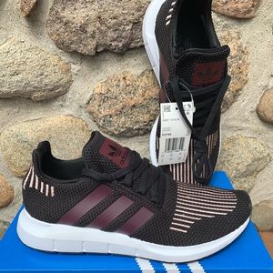 Adidas Swift Run Women Black and Maroon Shoes.